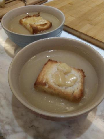 Sophie廚坊 - 洋蔥湯