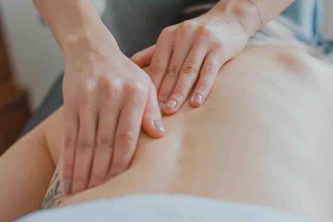 按摩專家 - 精油穴道