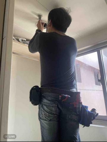 詹秉澤 - 外接電源