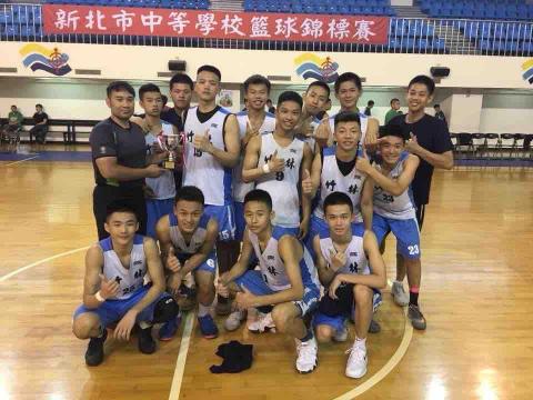 張家瑋 - 高中籃球錦標賽