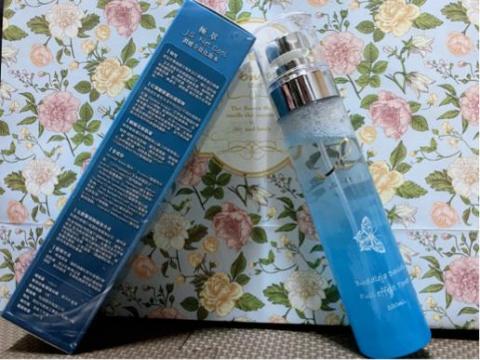 夢夢兒-Jocelyn - 極萃潤蝶全效化妝水業配代言 夢夢兒-Jocelyn - 極萃潤蝶全效化妝水業配代言