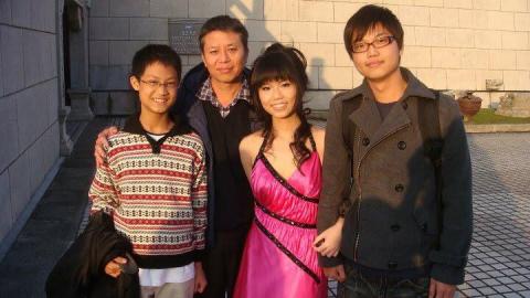 洪蘭真 - 2011年草山樂坊於國家演奏廳的聯合音樂會中獨奏 