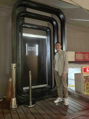 提供數學系出路服務的專家郭宸碩