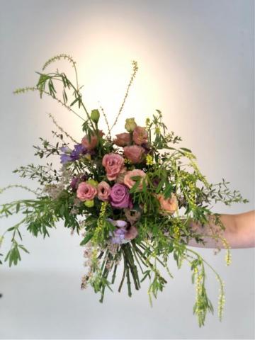 拾空花藝 - 手綁自然野花束