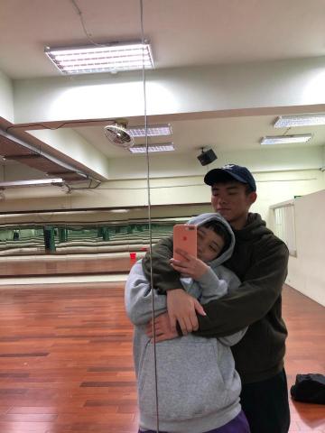 紀鴻文 - 跳舞教導