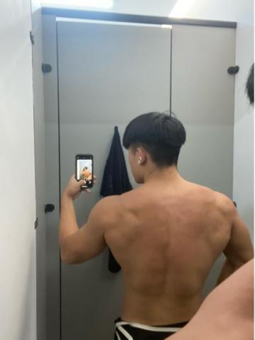 自由教練 - 體態照