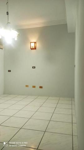 飛-木作油漆 - 油漆後-主臥室跳色完成品