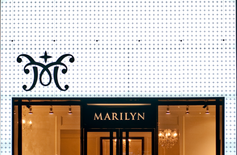 艾森形象設計顧問有限公司 - MARILYN 瑪麗蓮精品內衣
品牌識別概念源於馬甲的性感線條交織而成
塑身衣專業品牌「瑪麗蓮MARILYN」
講究完美呈現塑身衣的每個細節是品牌不變堅持 艾森形象設計顧問有限公司 - MARILYN 瑪麗蓮精品內衣
品牌識別概念源於馬甲的性感線條交織而成
塑身衣專業品牌「瑪麗蓮MARILYN」
講究完美呈現塑身衣的每個細節是品牌不變堅持