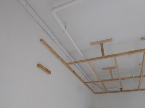 小陳師傅 - 富御捷境-冷媒銅管及排水管施作