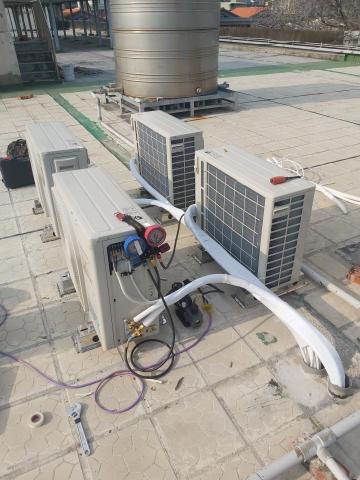 小陳師傅 - 新竹國小-室外機抽真空及站壓