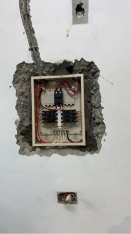 厚德水電工程行 - 