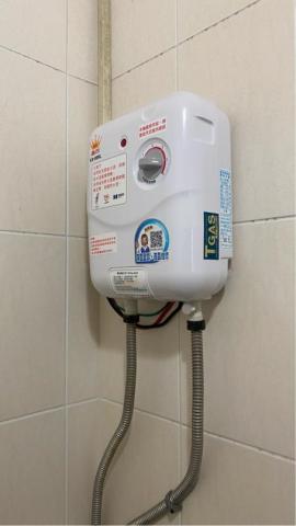 崴電實業有限公司 - 