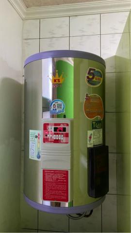 崴電實業有限公司 - 