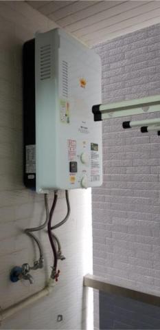 崴電實業有限公司 - 