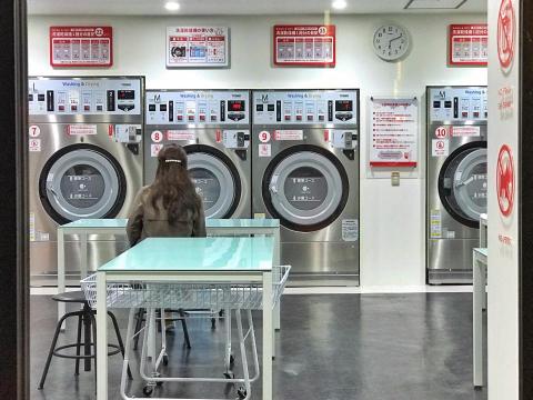 Sarah - 歡迎搭乘天際航空