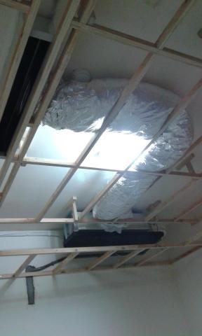 陳先生 - 隱藏式冷氣