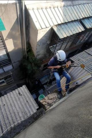 家幸 - 外牆配管工程