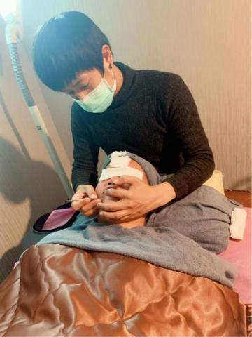 珞蕾爾美學概念會館-宥希/欣儂 - 天使容顏粉刺淨化-過程