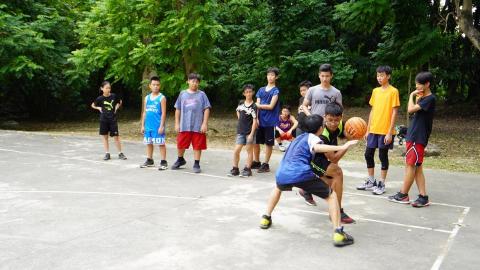 戴迪籃球訓練Daldy basketball trainin - 國小球員訓練團體班