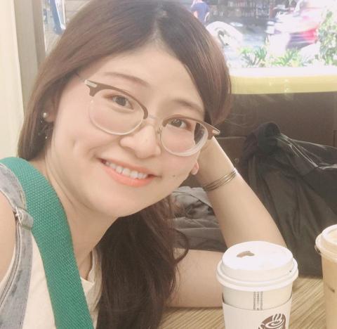 提供分析網站流量服務的專家姚姚平面/網頁設計/SEO/行銷企劃