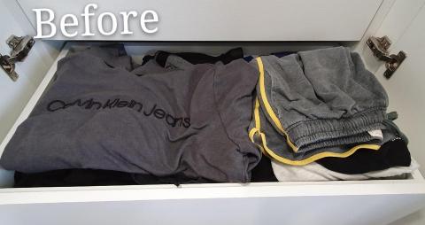 心.整理▪︎Fiona▪︎ - 平鋪堆疊，需要透過&ldquo;翻&rdquo;來尋找衣物。