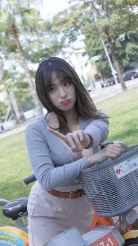 黑皮呢是 - 人像攝影
MD:王正蘋