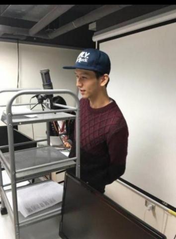 Howard 豪佑 - 錄製原創歌曲