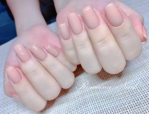 Roweina蘿薇娜沙龍美學 - 