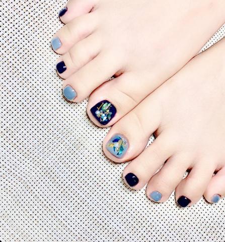 Roweina蘿薇娜沙龍美學 - 