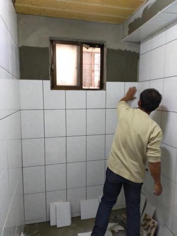大台中居家修改小工程 - 浴室貼磁磚 大台中居家修改小工程 - 浴室貼磁磚