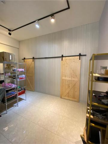 立翔室內裝修設計 - 穀倉門