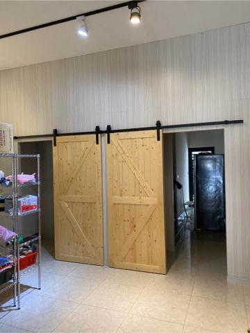 立翔室內裝修設計 - 穀倉門