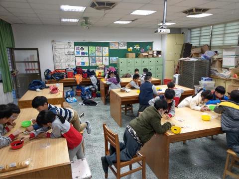 吳冠毅 - 國小團課