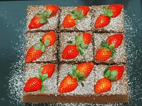 圖圖創意生活手作有限公司 - 草莓布朗尼