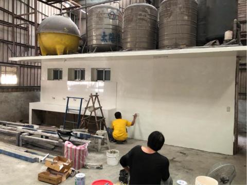 專業 打石 拆除 - 工廠廁所洗手台翻修後