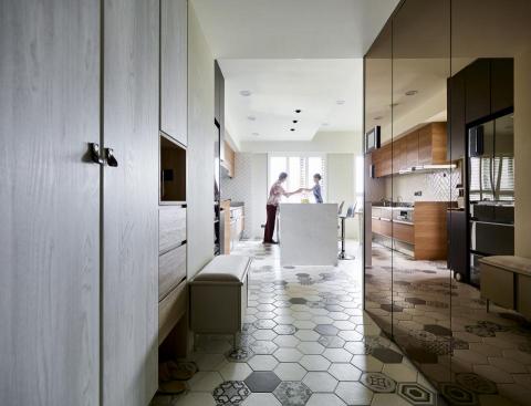 耀昀創意設計 -  耀昀創意設計 -