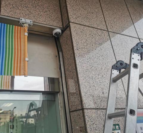 謝昇諺 - 某電信門市鏡頭移機 謝昇諺 - 某電信門市鏡頭移機