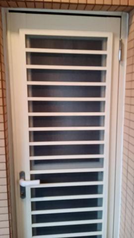 匡鍀鋼鋁門窗公司 - 三合一通風門