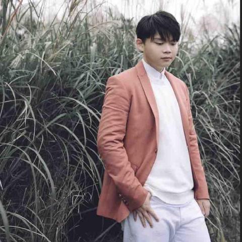 提供編劇服務的專家李冠霖