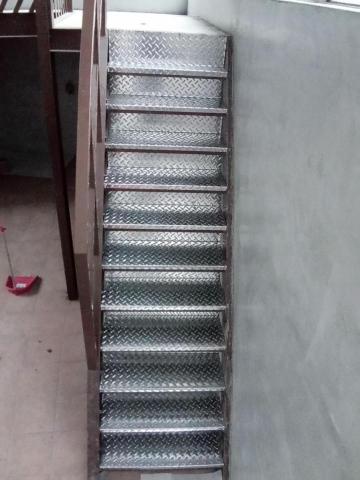 益鑫工業社 - 樓梯花板2