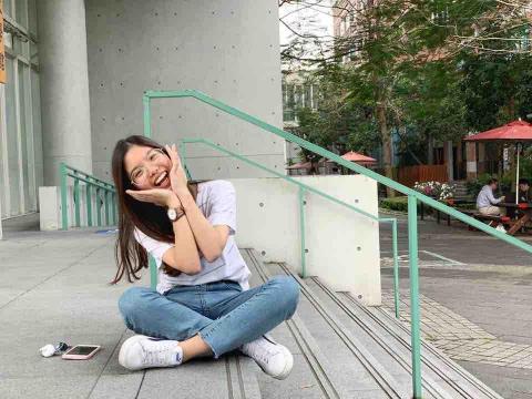 提供英譯字典服務的專家李默箴