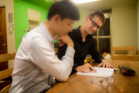 Remi (雷米) - 法文老師 - Cours de français niveau grand débutant