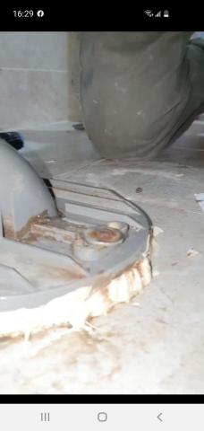 家幸 - 馬桶沒安裝好滲水原因