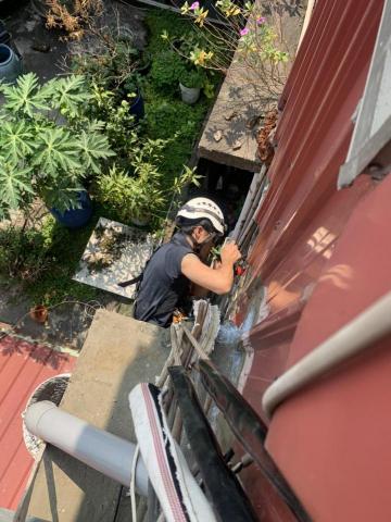 家幸 - 外牆繩索配管