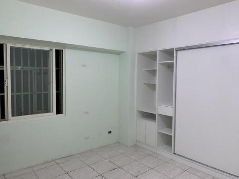 精宅美油漆工程公司 - 壁紙清除後批土油漆完工照