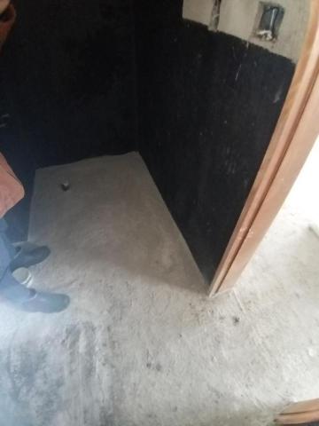 許銘峻 - 新成屋退磁磚，防水重做