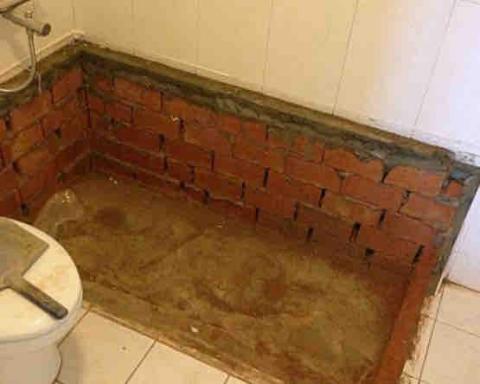 泓緣拆除打石工程 - 浴鋼打除後