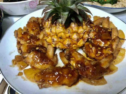 哇哈哈STUDIO - 鳳梨雞翅