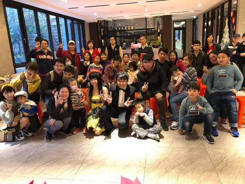 女魔術師-布丁 - 