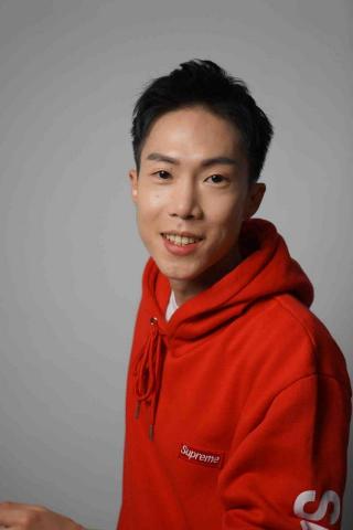 提供跳舞初學者服務的專家黃昶皓